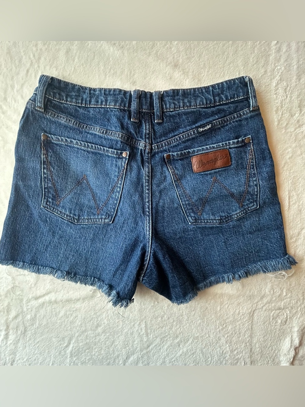 Vintage Wrangler Retro Cutoff Dark Denim Shorts High Waisted